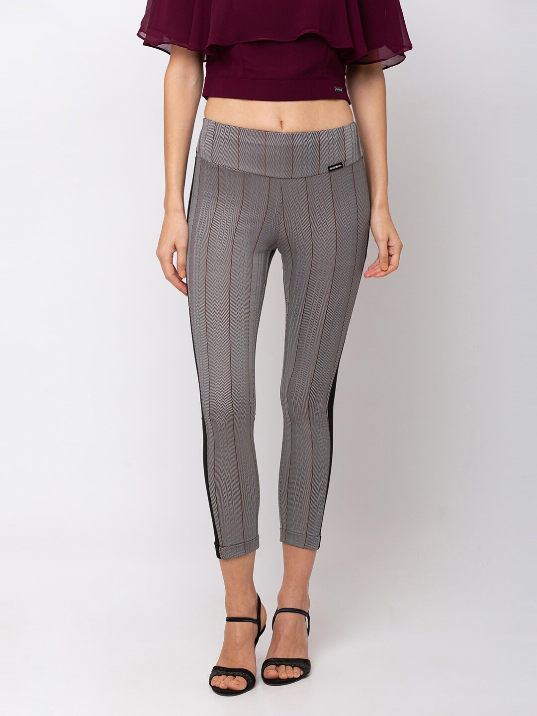 

SHECZZAR Women Grey & Black Striped Slim-Fit Jeggings
