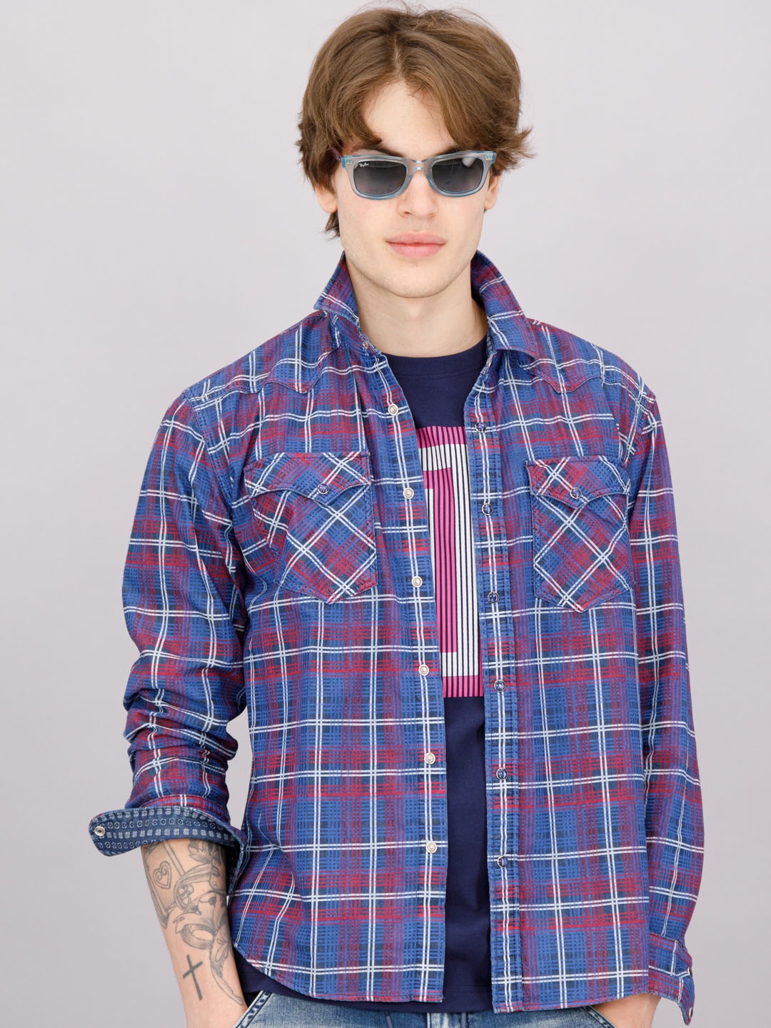 

FREESOUL Men Blue Slim Fit Tartan Checks Checked Casual Shirt