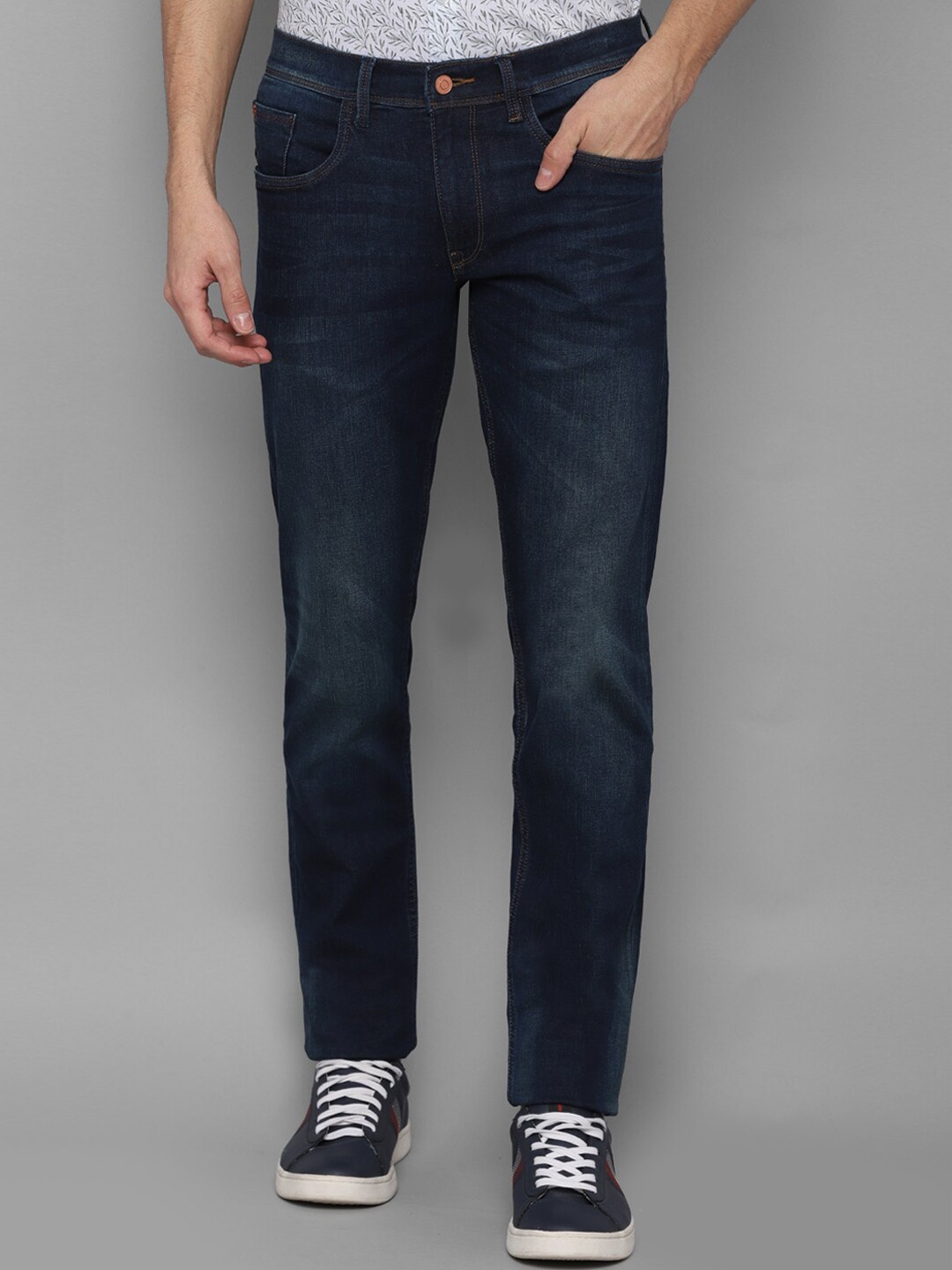 

Allen Solly Men Navy Blue Skinny Fit Light Fade Jeans
