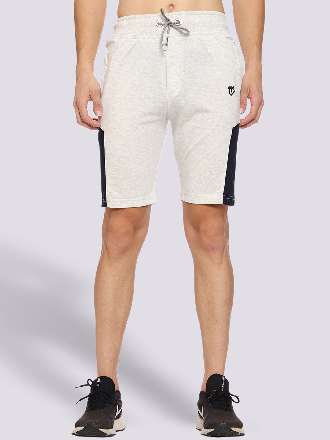 

Mark Leute Men Off White Shorts