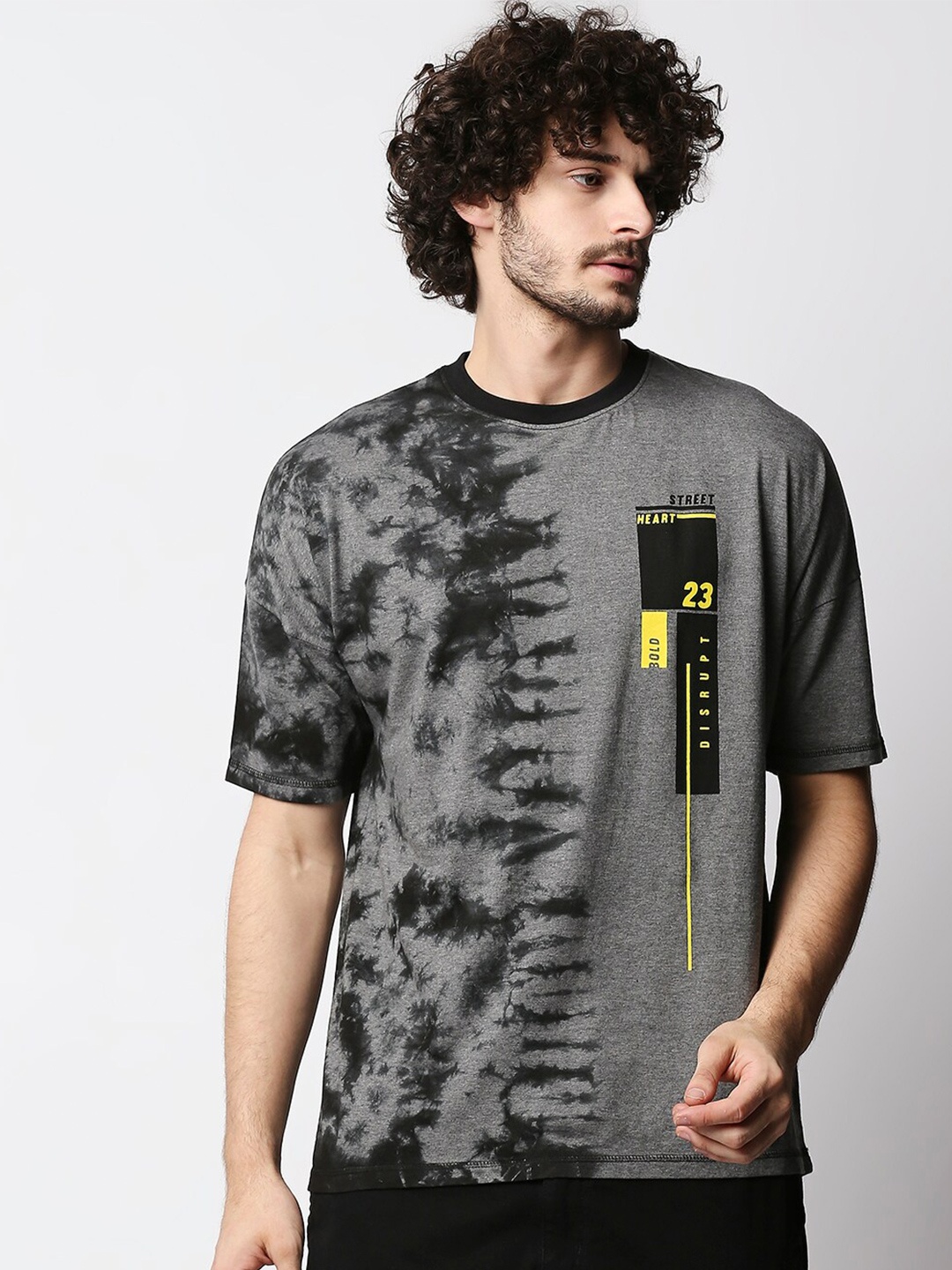 

Disrupt Men Grey Printed Raw Edge Boxy T-shirt