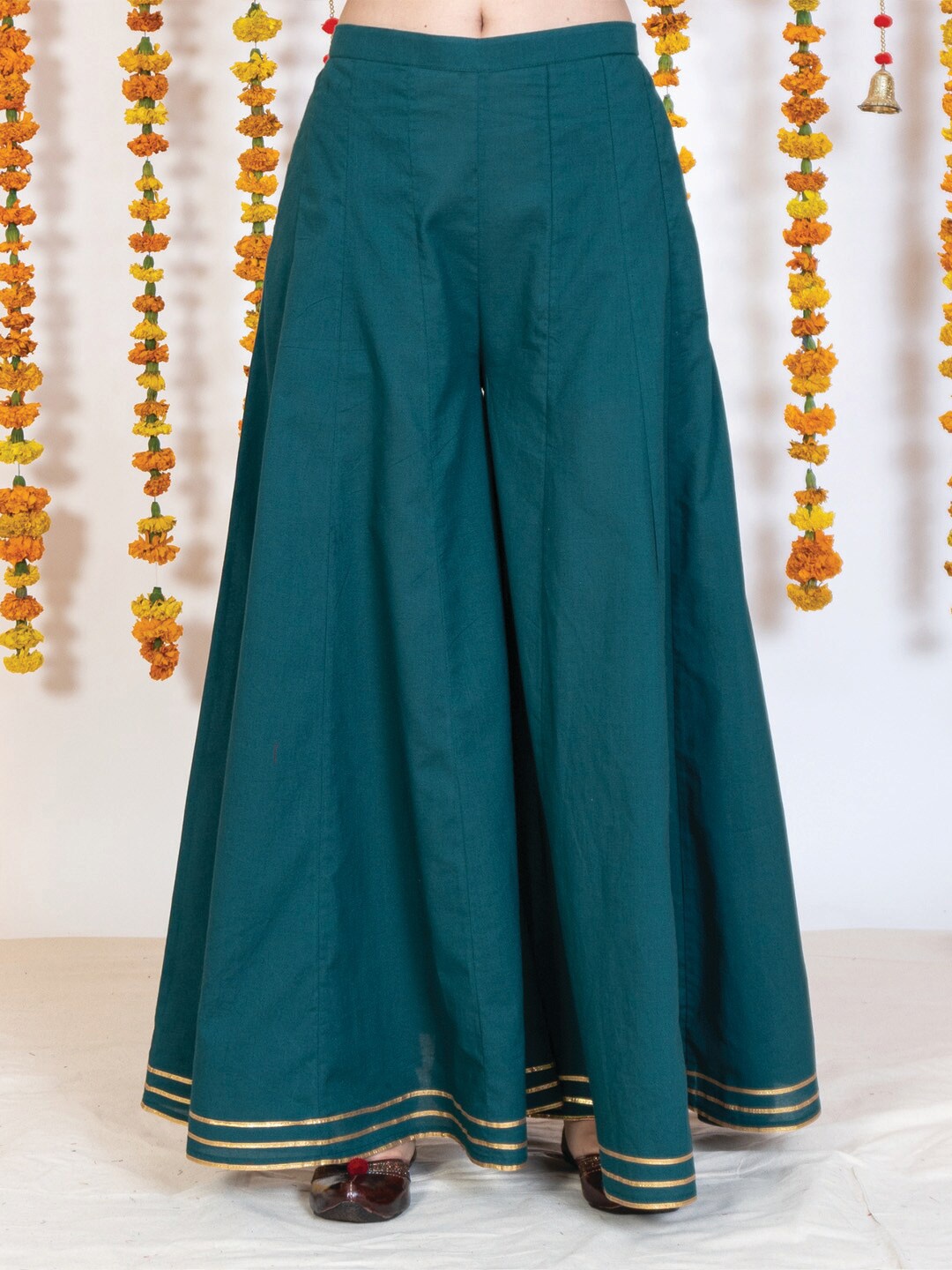 

AKISO Women Green & Gold-Toned Flared Ethnic Palazzos