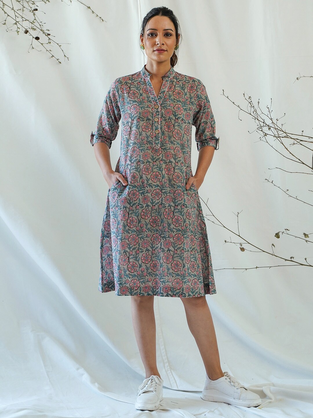 

AKISO Women Grey Ethnic Motifs A-Line Dress