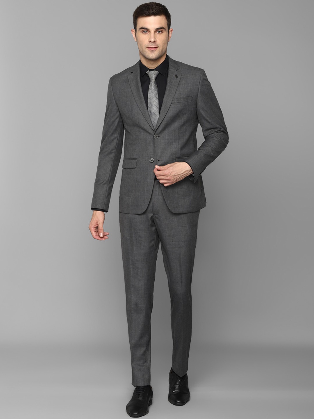 

Allen Solly Men Grey Solid Slim-Fit Formal Suit