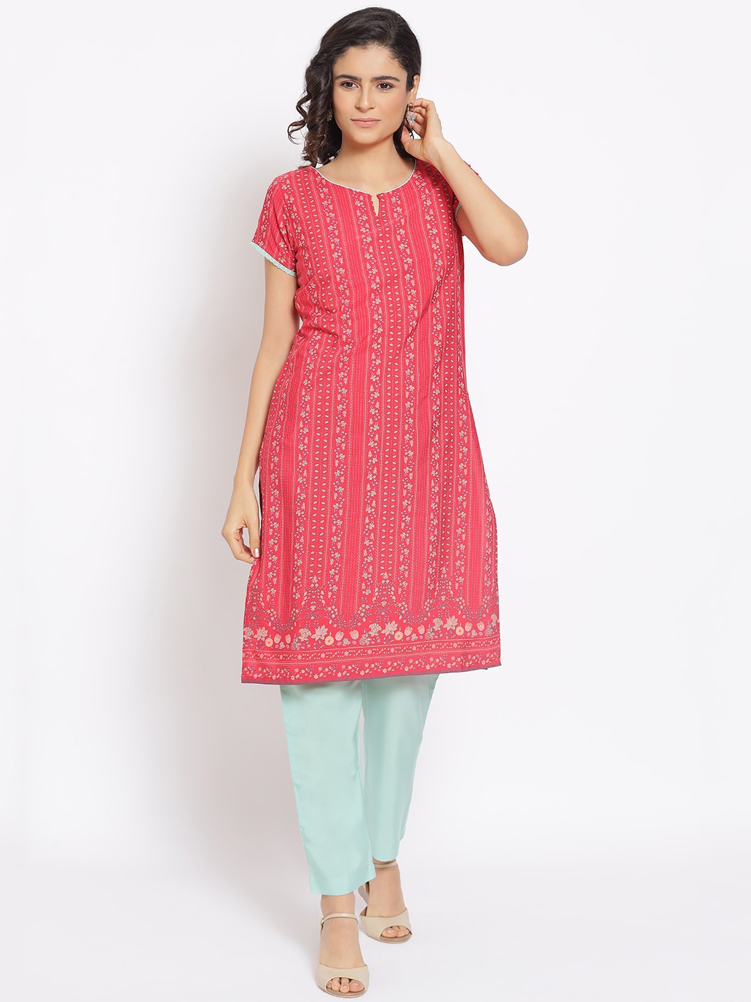 

AURELIA Women Red & Green Printed Kurta set