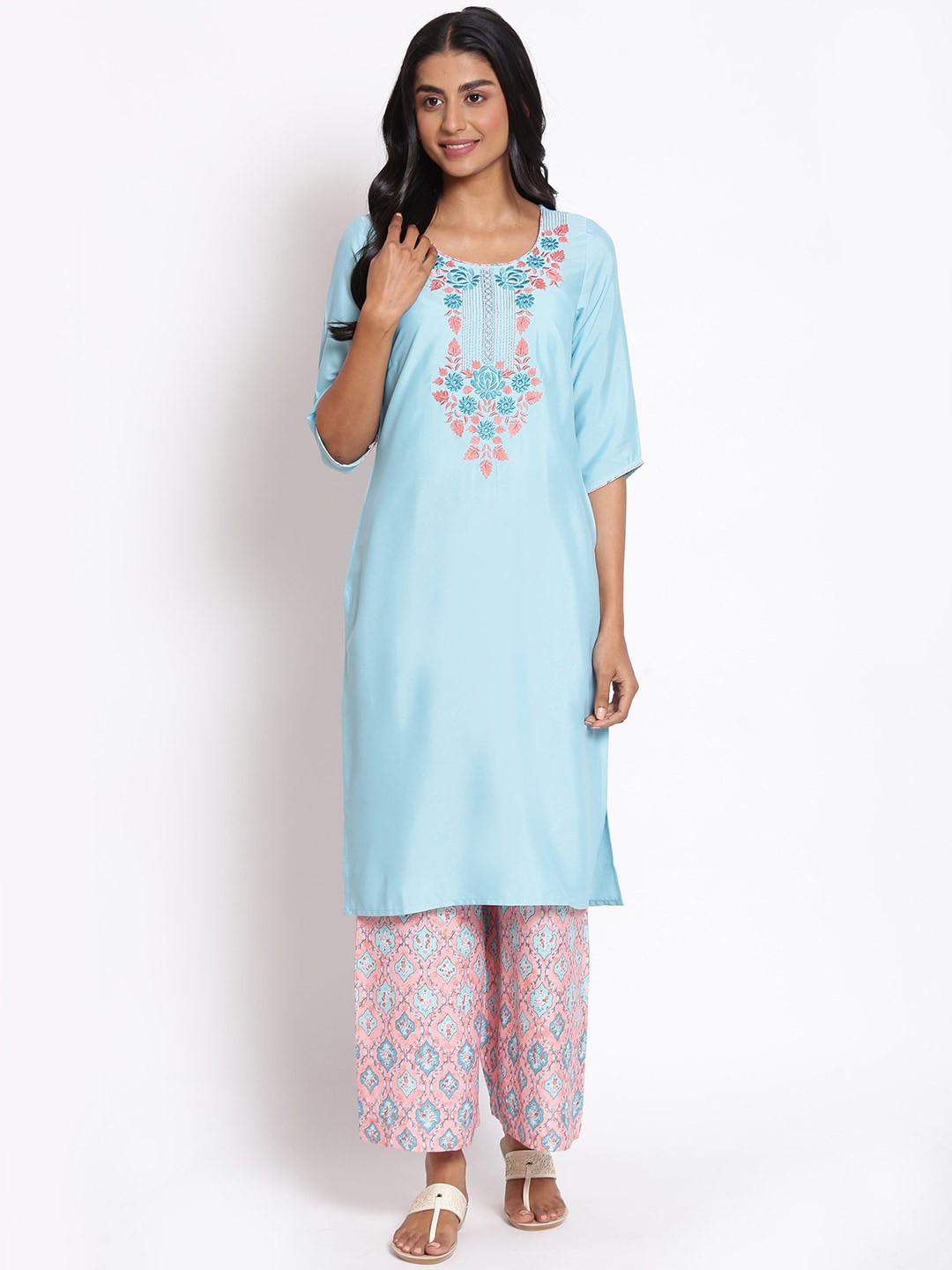 

AURELIA Women Blue Floral Yoke Design Thread Work Kurta with Palazzos