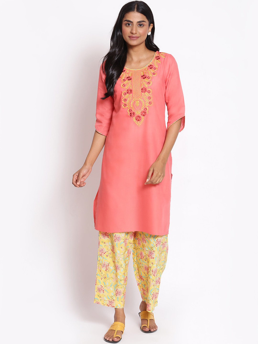 

AURELIA Women Pink Floral Yoke Design Kurta with Palazzos