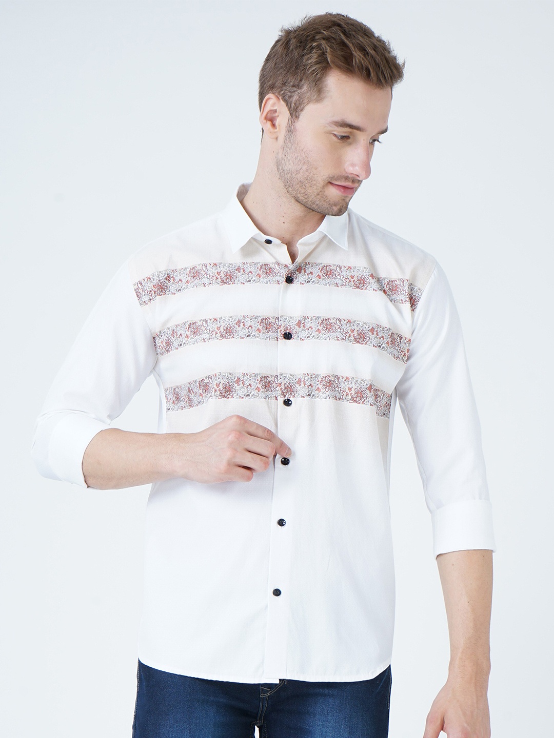 

SORATIA Men White Slim Fit Horizontal Stripes Striped longsleeve Casual Shirt