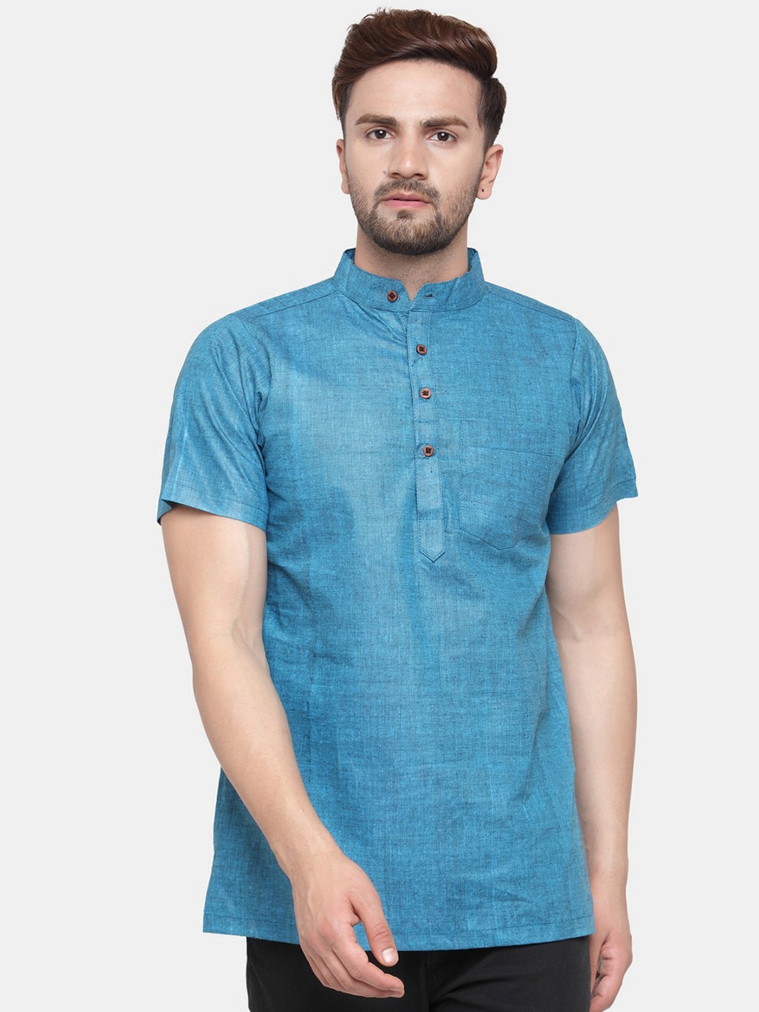 

Sayesha Men Blue Solid Cotton Short Kurta