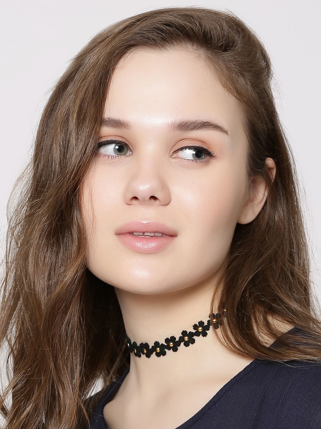 

OOMPH Black Floral Choker Necklace