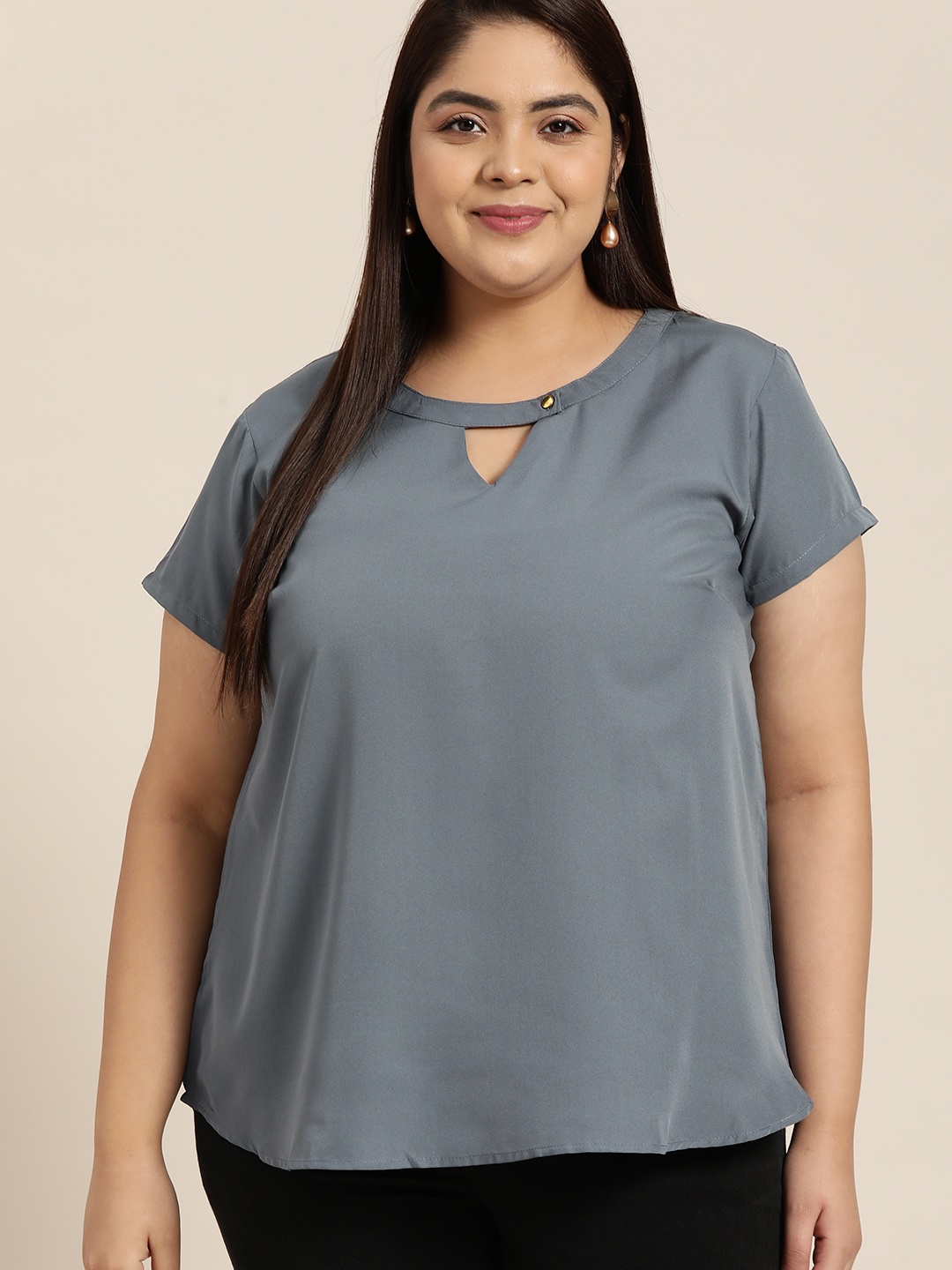 

Sztori Plus Size Grey Keyhole Neck Solid Top