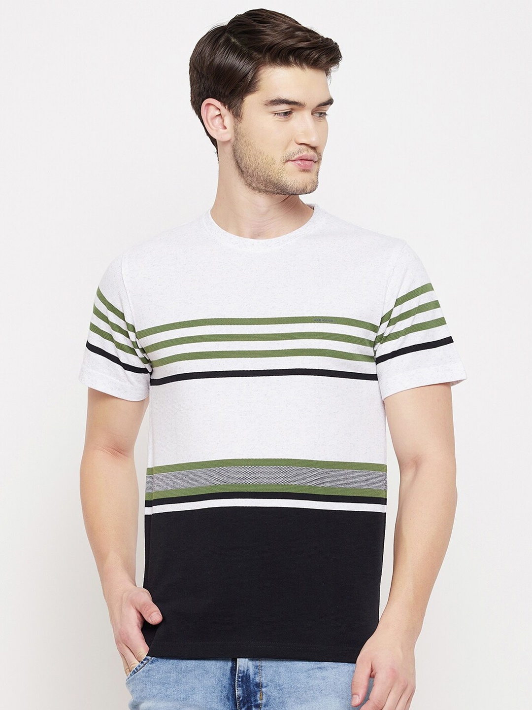 

Okane Men White & Black Striped T-shirt