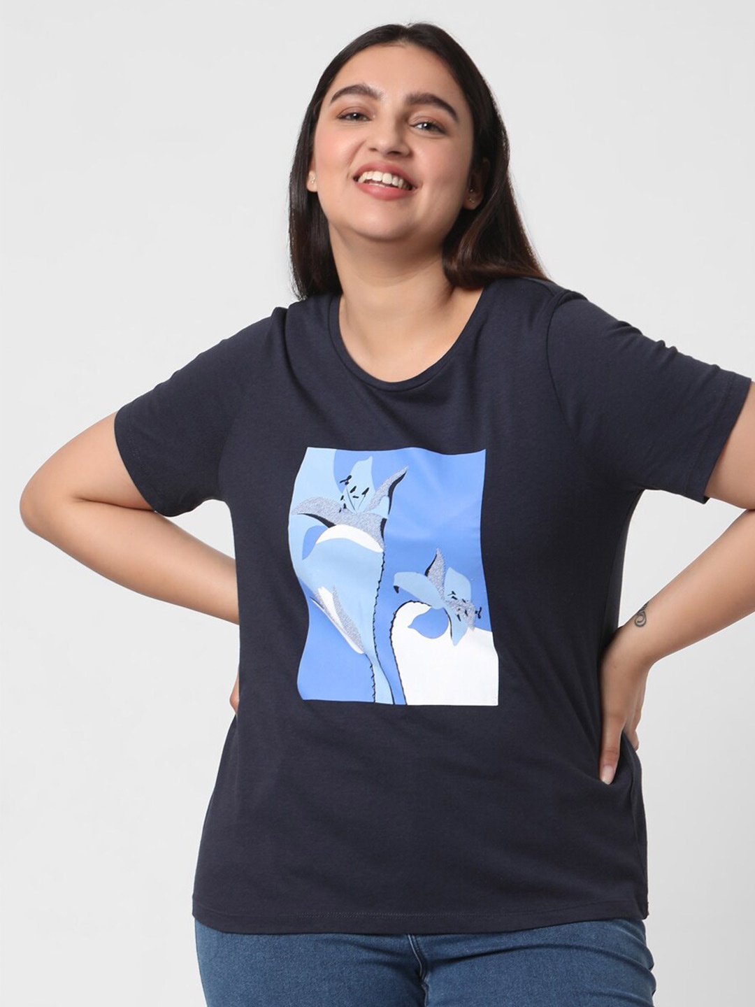 

VERO MODA CURVE Women Plus Size Navy Blue Printed Cotton T-shirt