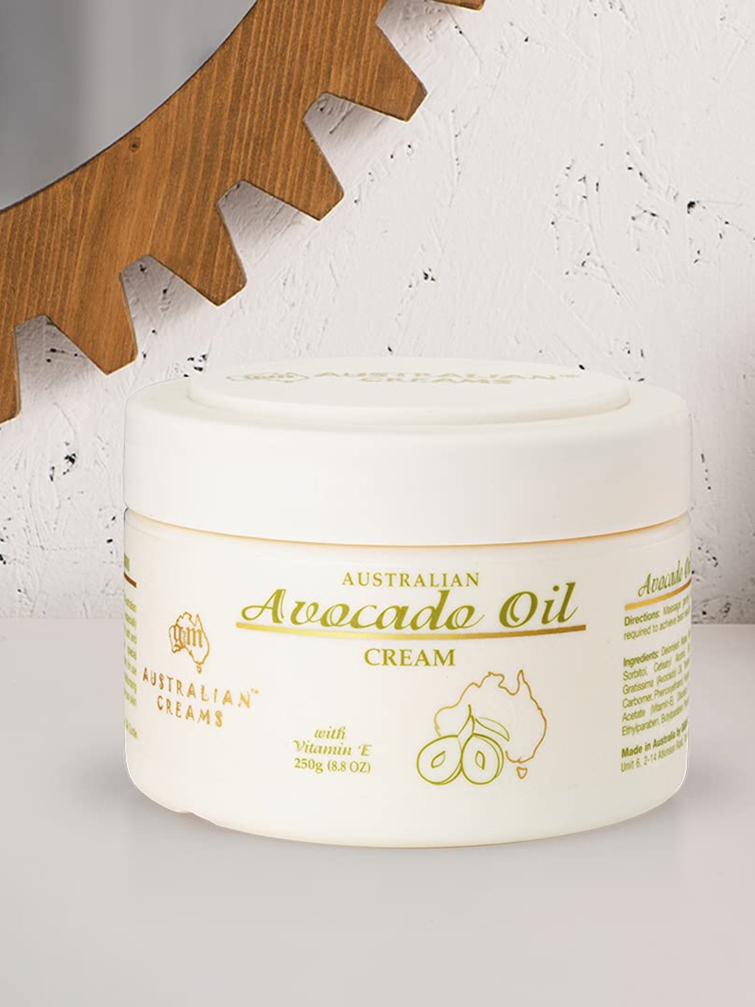 

g and m AUSTRALIAN CREAMS Avocado Oil Cream 250g, White
