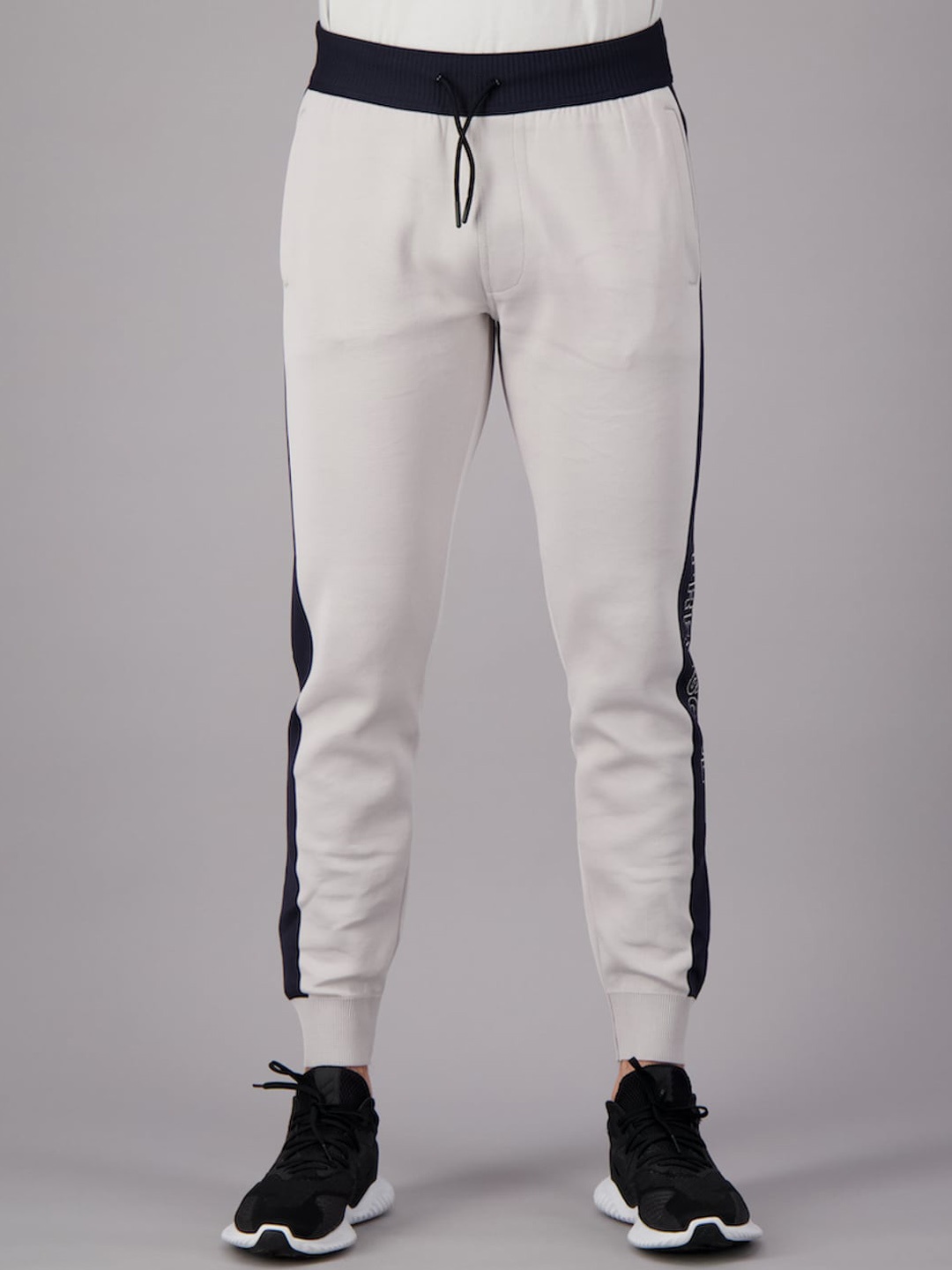 

FREESOUL Men White Colourblocked Joggers
