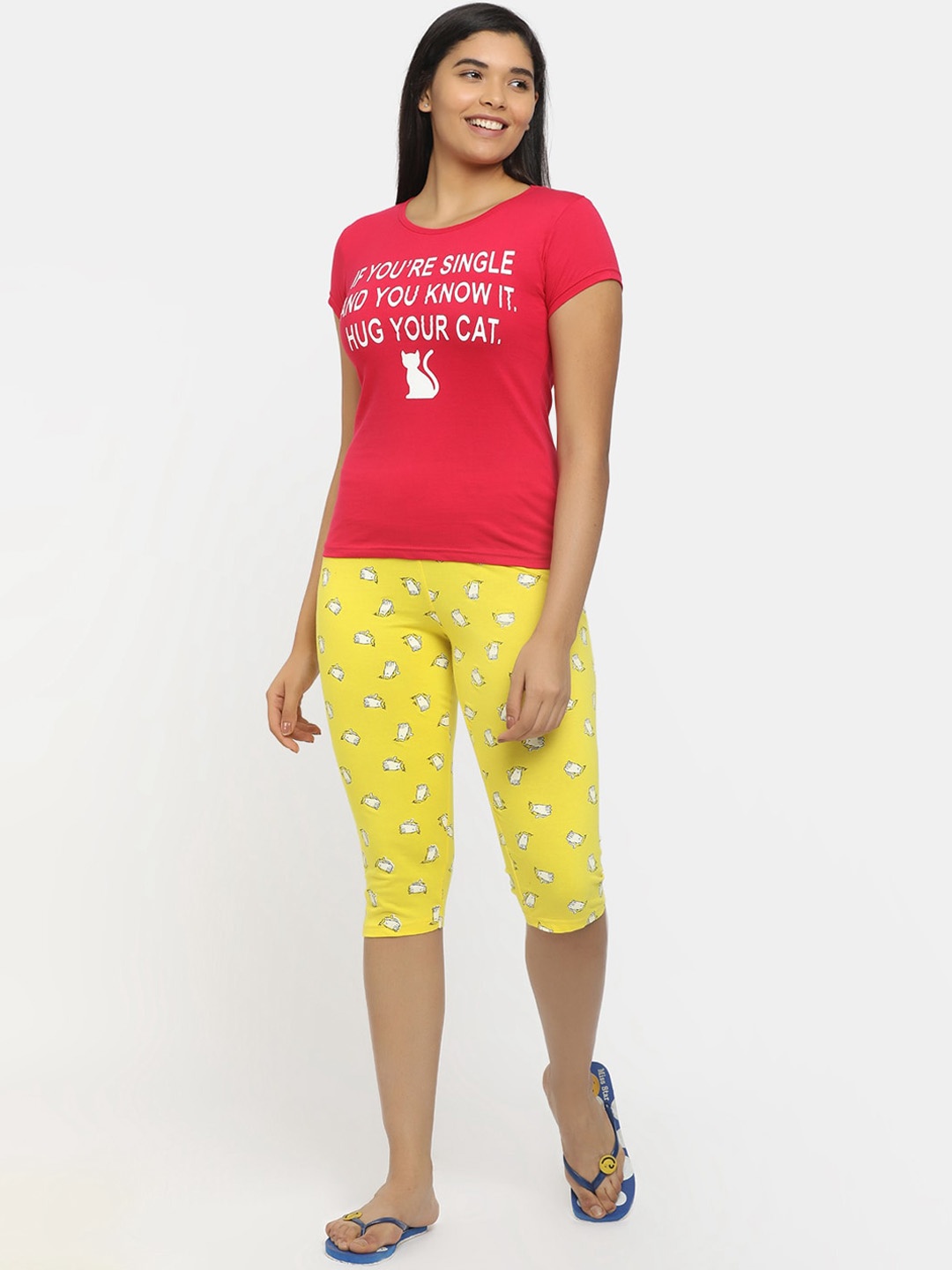 

V-Mart Women Fuchsia & Yellow Printed Night suit
