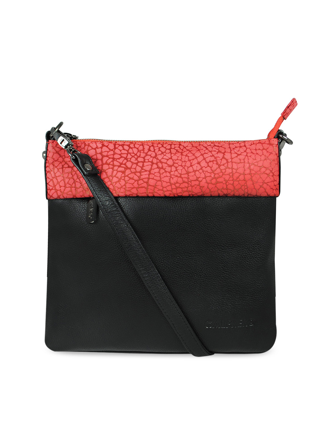 

CALFNERO Women Black Colourblocked Leather Structured Sling Bag