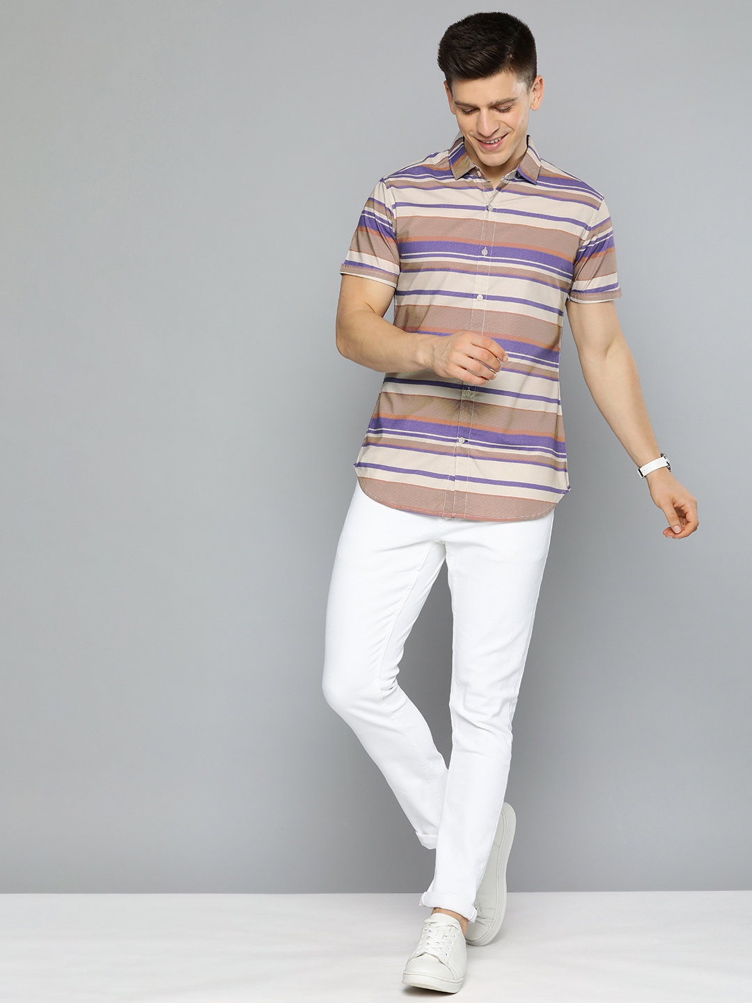 

Mast & Harbour Men Beige & Purple Pure Cotton Classic Fit Striped Casual Shirt