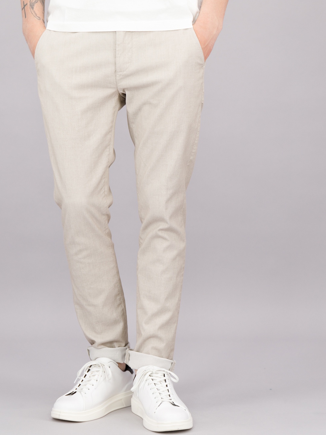 

FREESOUL Men Beige Slim Fit Trousers