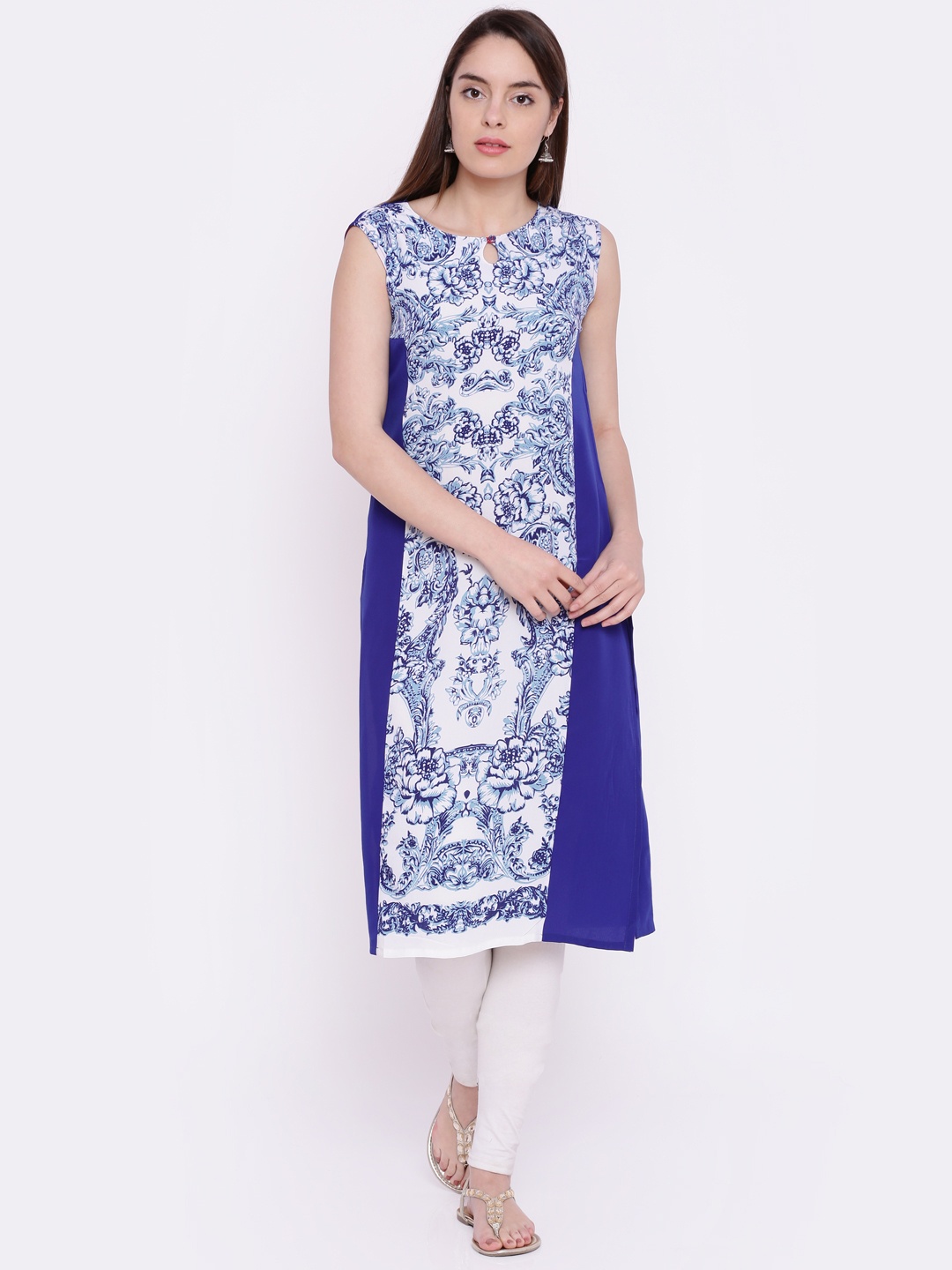 

Span Women Blue & White Printed Straight Kurta