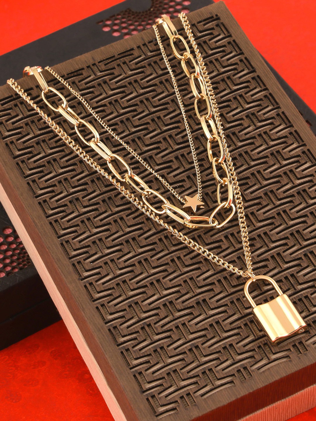 

Fashion Frill Gold-Toned Gold-Plated Layered Necklace