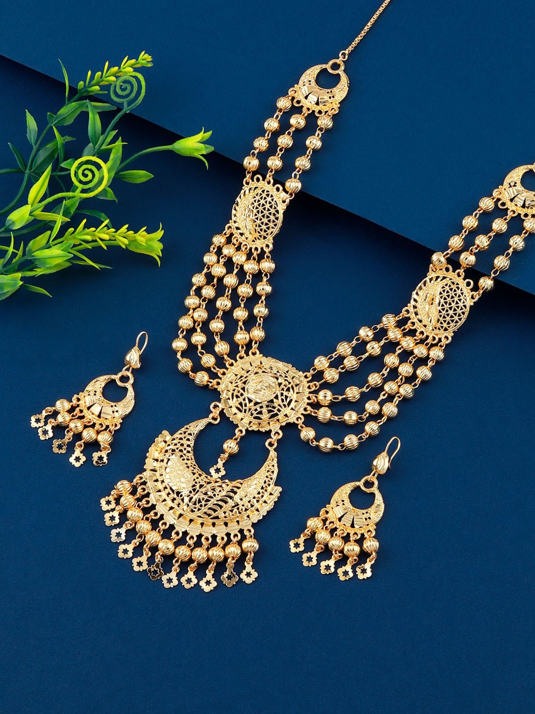 

Silver Shine Women Gold-Plated Beaded Jewellery Set