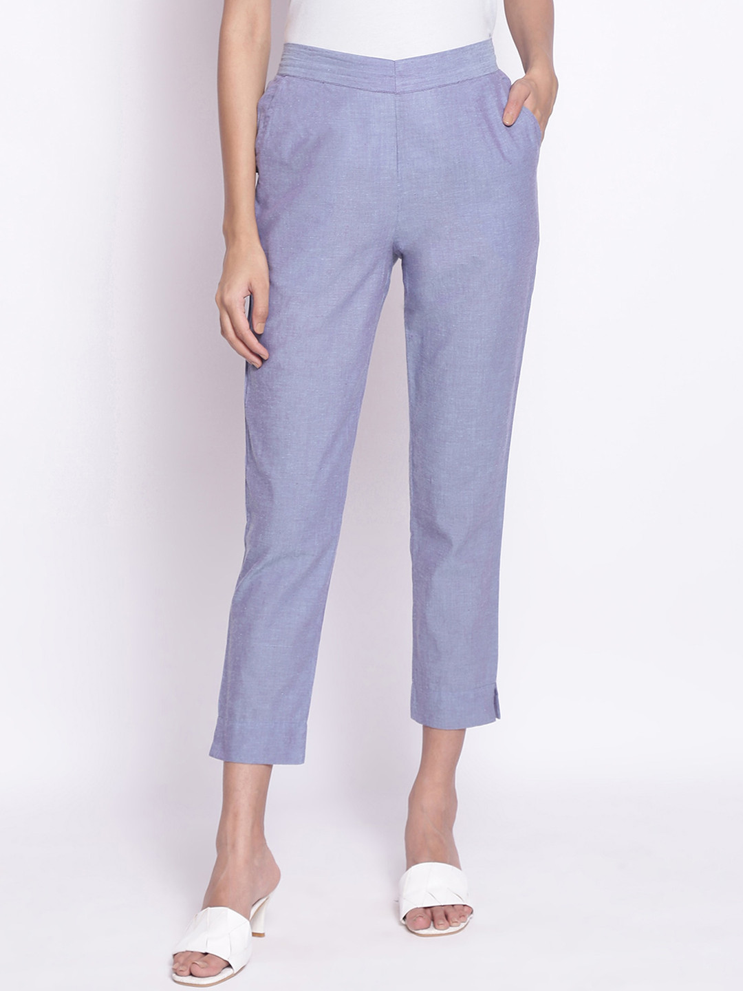 

elleven Women Violet Solid Cigaratte Trousers, Purple