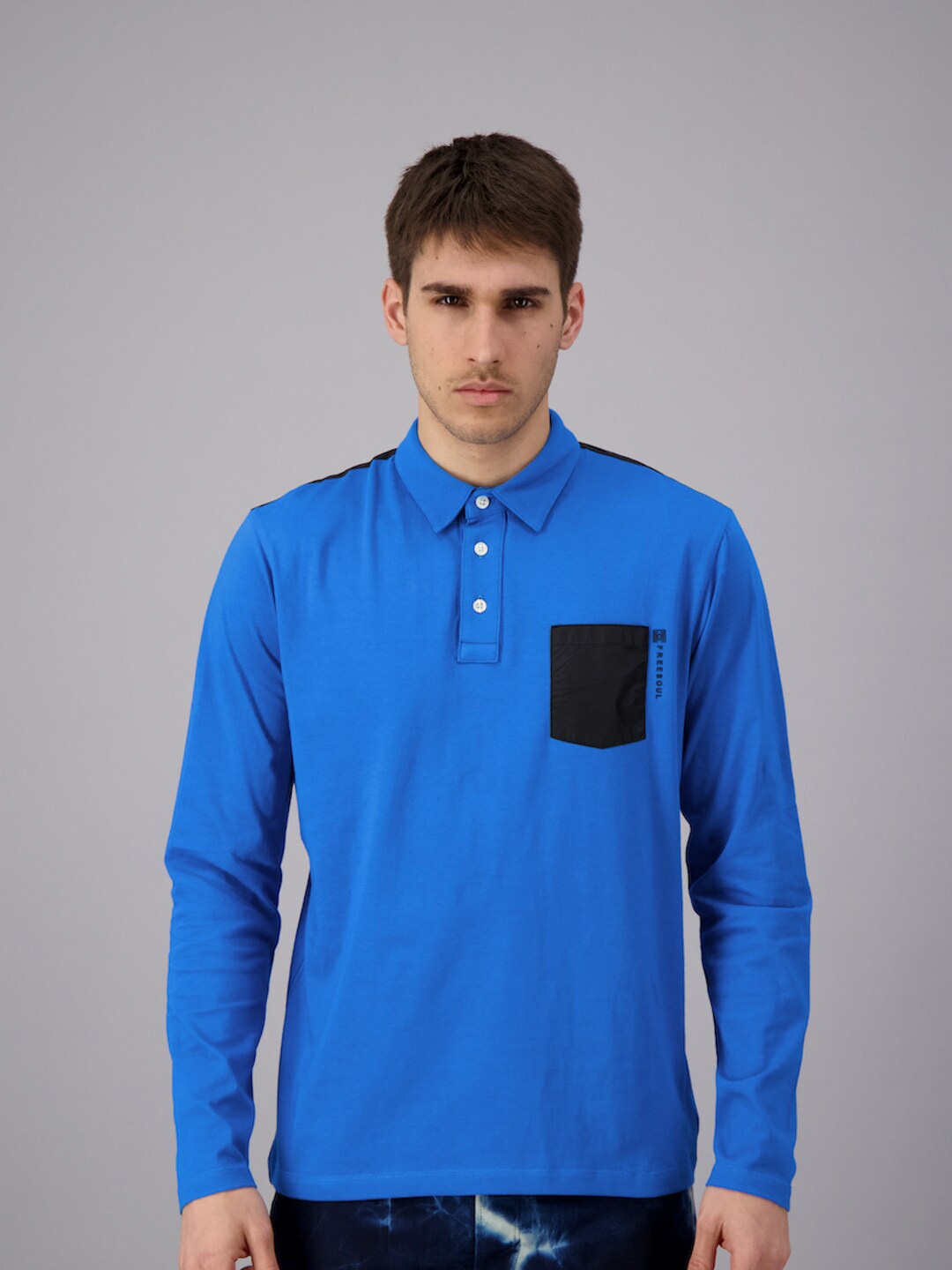 

FREESOUL Men Blue Polo Collar T-shirt