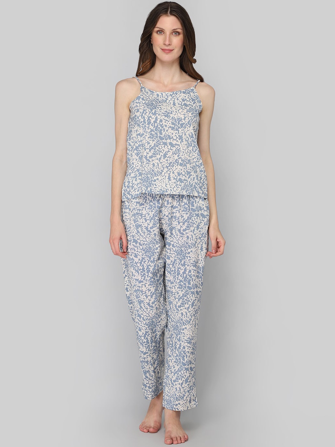 

DRAPE IN VOGUE Women Grey & White Printed Pure Cotton Night Suit