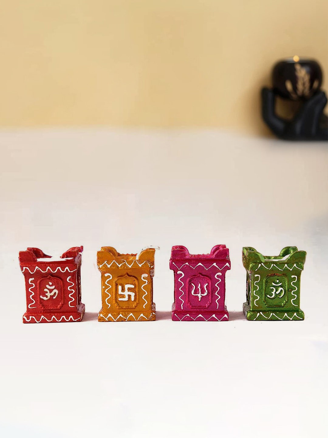 

CraftVatika Unisex Set of 4 Printed Tulsi Diya, Multi