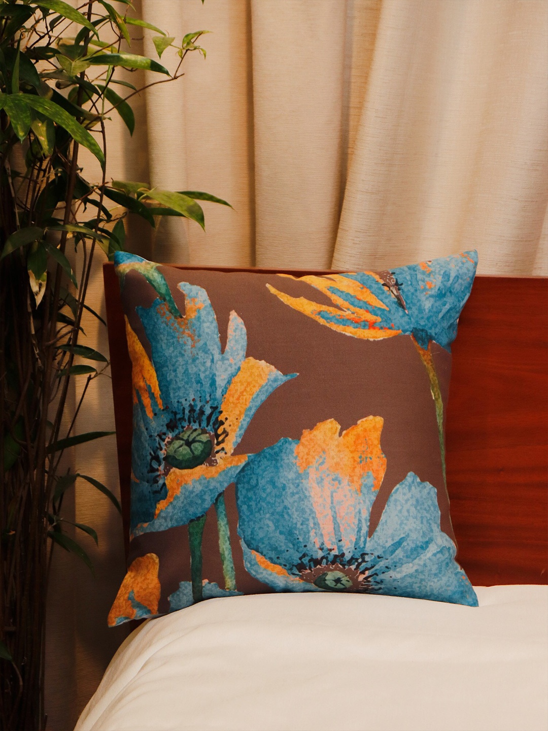 

ZEBA Brown & Blue Floral Square Cushion Covers
