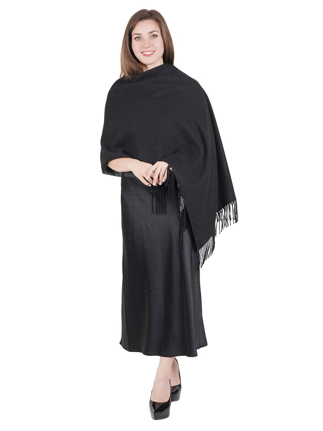 

MUFFLY Women Black & Grey Stole