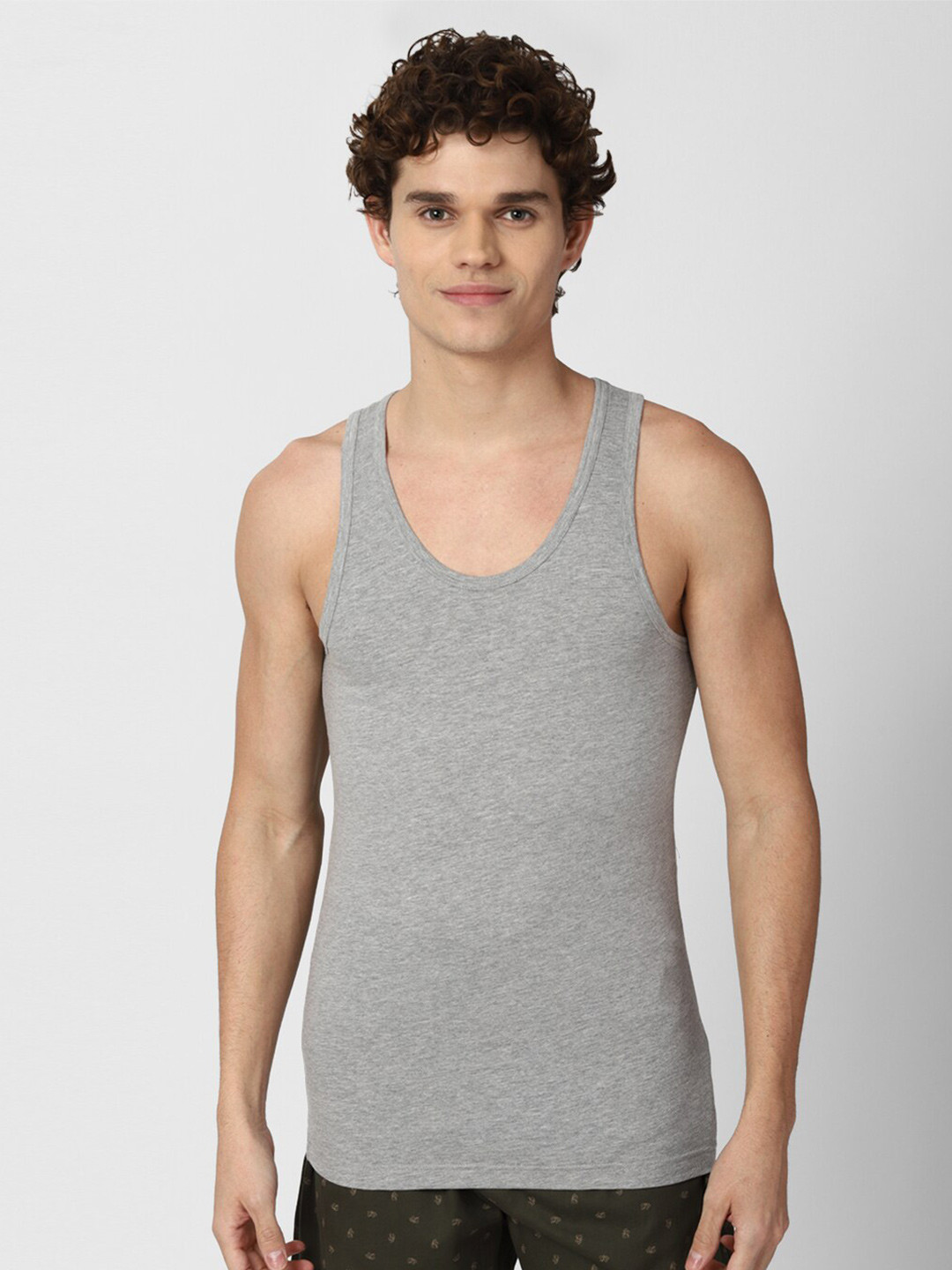 

Peter England Men's Grey Solid T-shirt