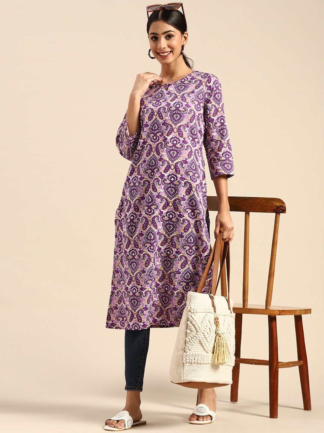 

Sangria Women Purple & Beige Pure Cotton Ethnic Motifs Printed Keyhole Neck Kurta