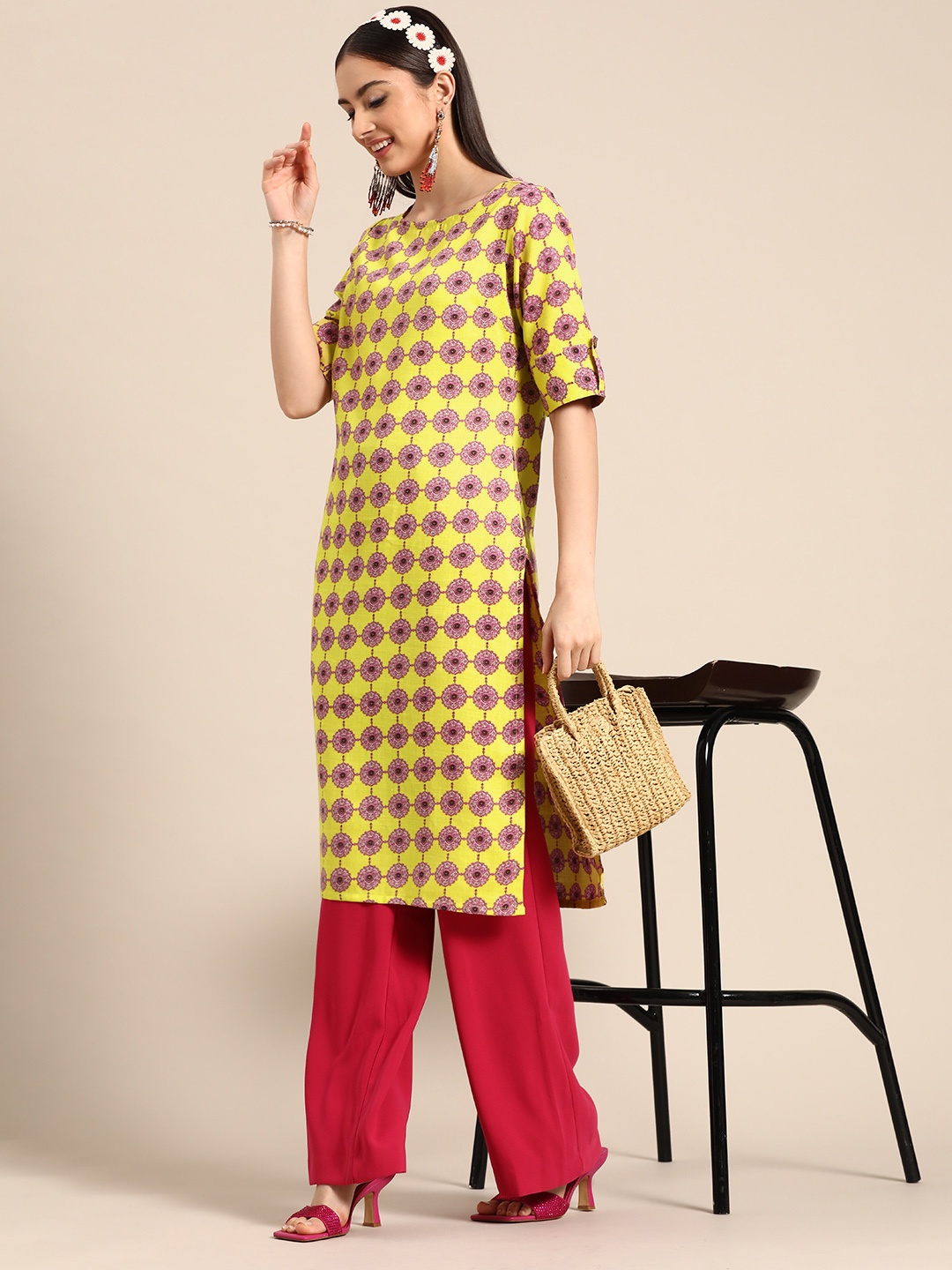 

Sangria Women Mustard Yellow & Pink Ethnic Motifs Printed Kurta