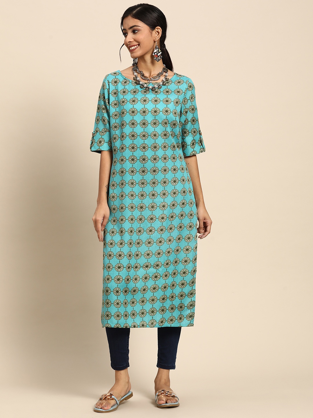 

Sangria Women Blue & Green Ethnic Motifs Printed Straight Kurta