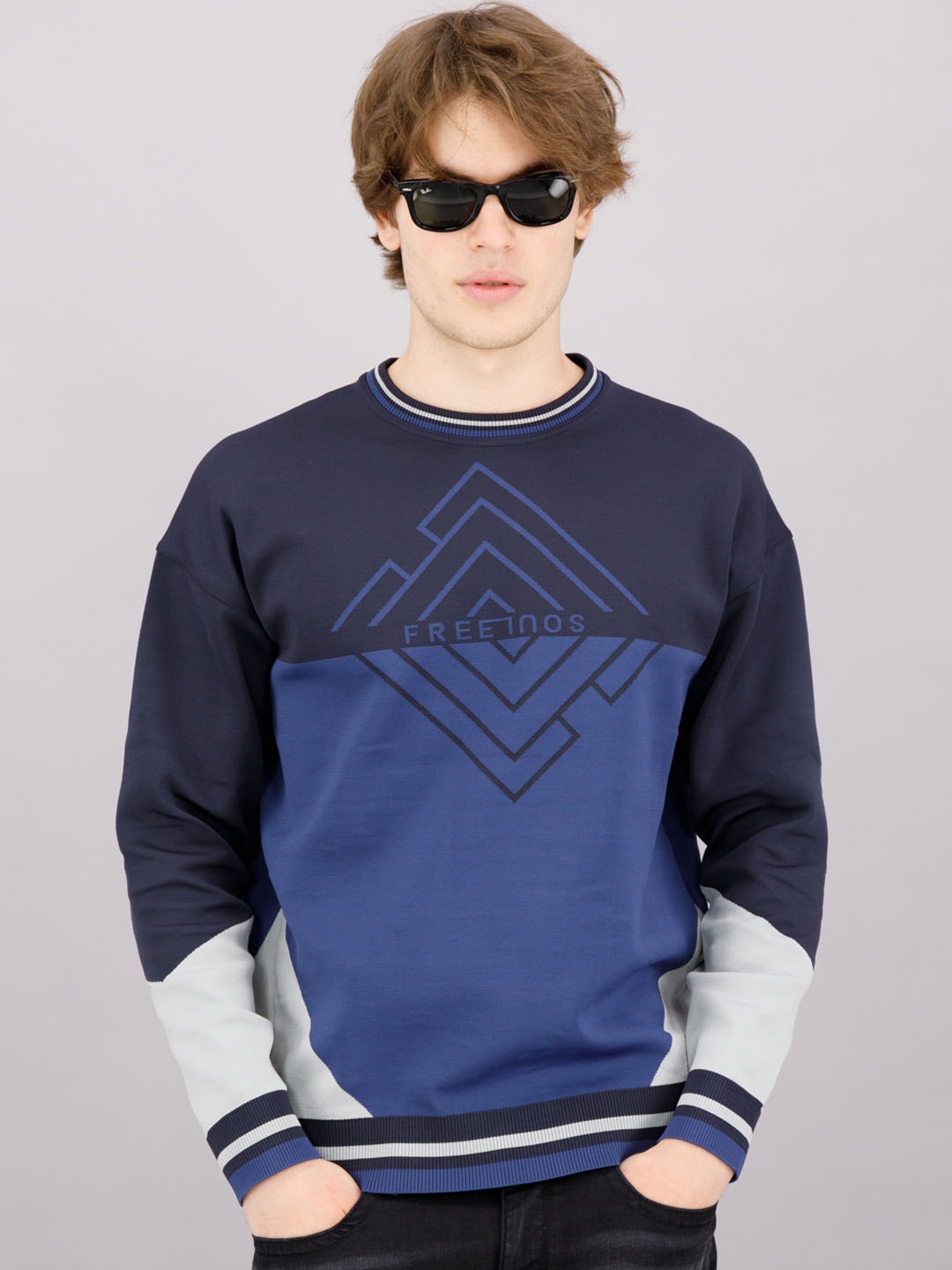 

FREESOUL Men Blue Printed Sweatshirt