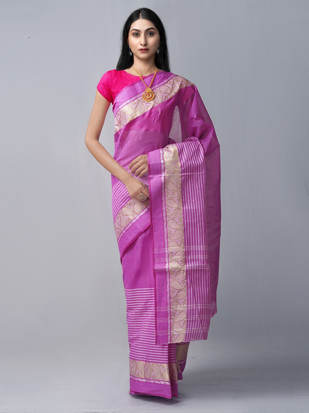

Unnati Silks Mauve & White Woven Design Pure Cotton Taant Saree