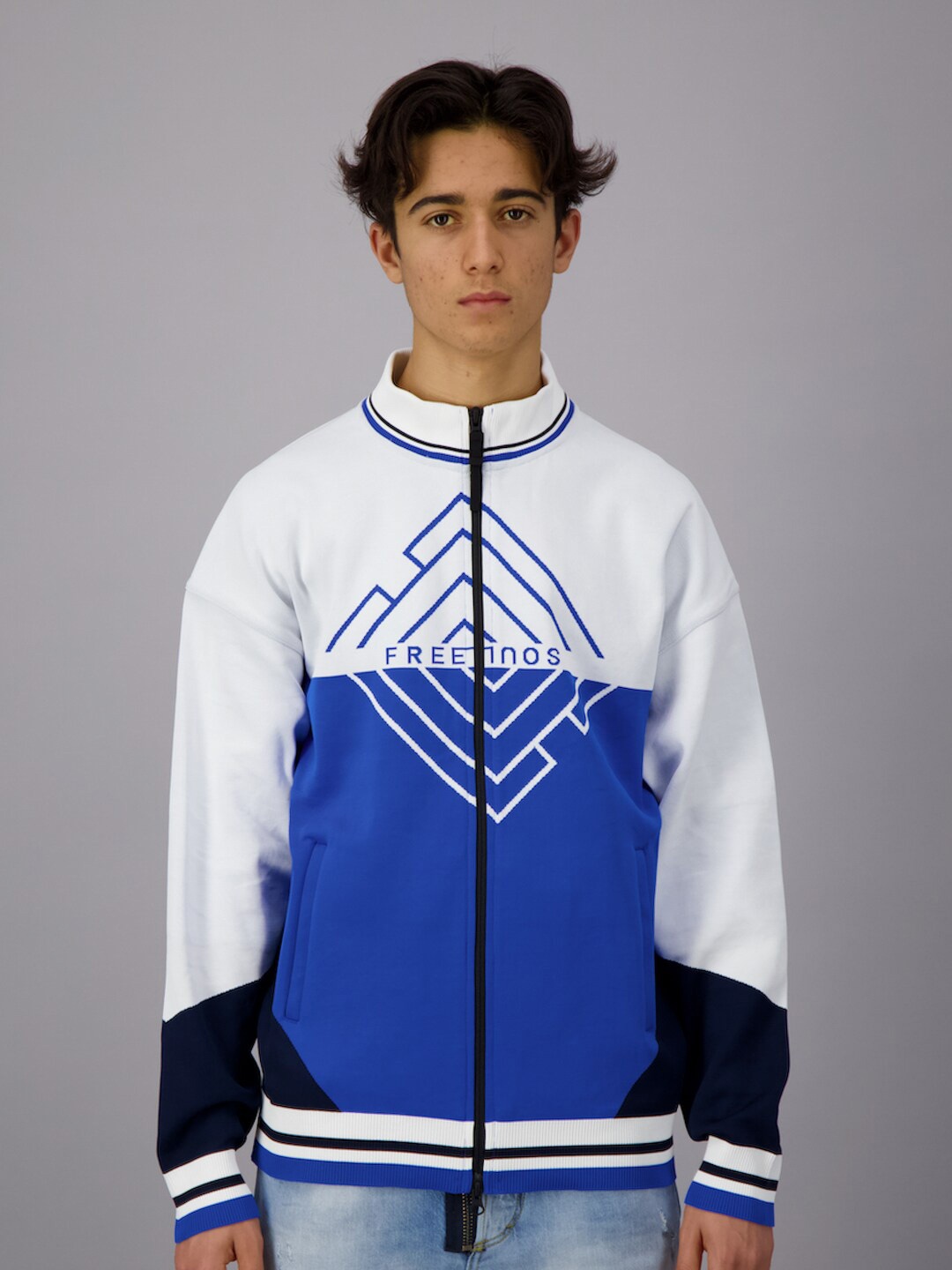 

FREESOUL Men Blue Printed Sweatshirt