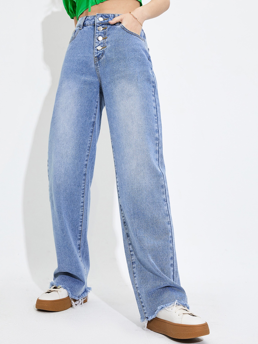 

URBANIC Women Blue Heavy Fade Jeans