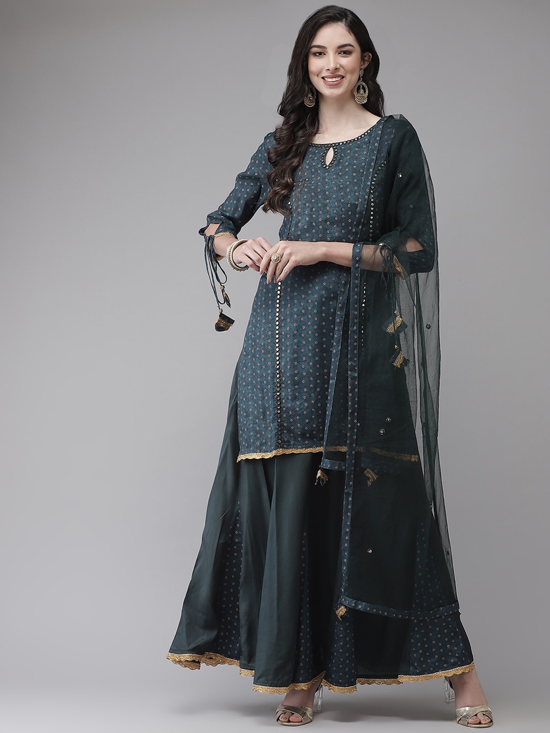 

Ishin Women Teal Printed Mirror Work Kurta with Skirt & With Dupatta