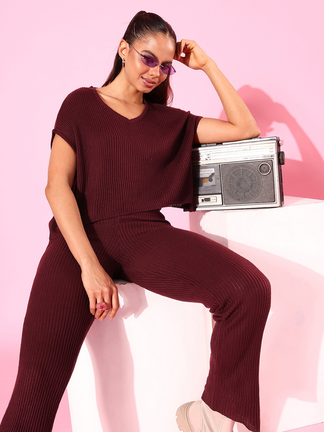 

The Roadster Life Co. Emo 2.0 Once Upon a Sleeve Oversized Sweater And Trousers, Maroon