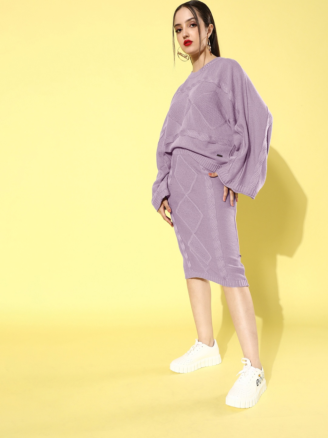 

The Roadster Lifestyle Co. Women Lavender Extended Sleeves Self Design Co-Ords, Purple
