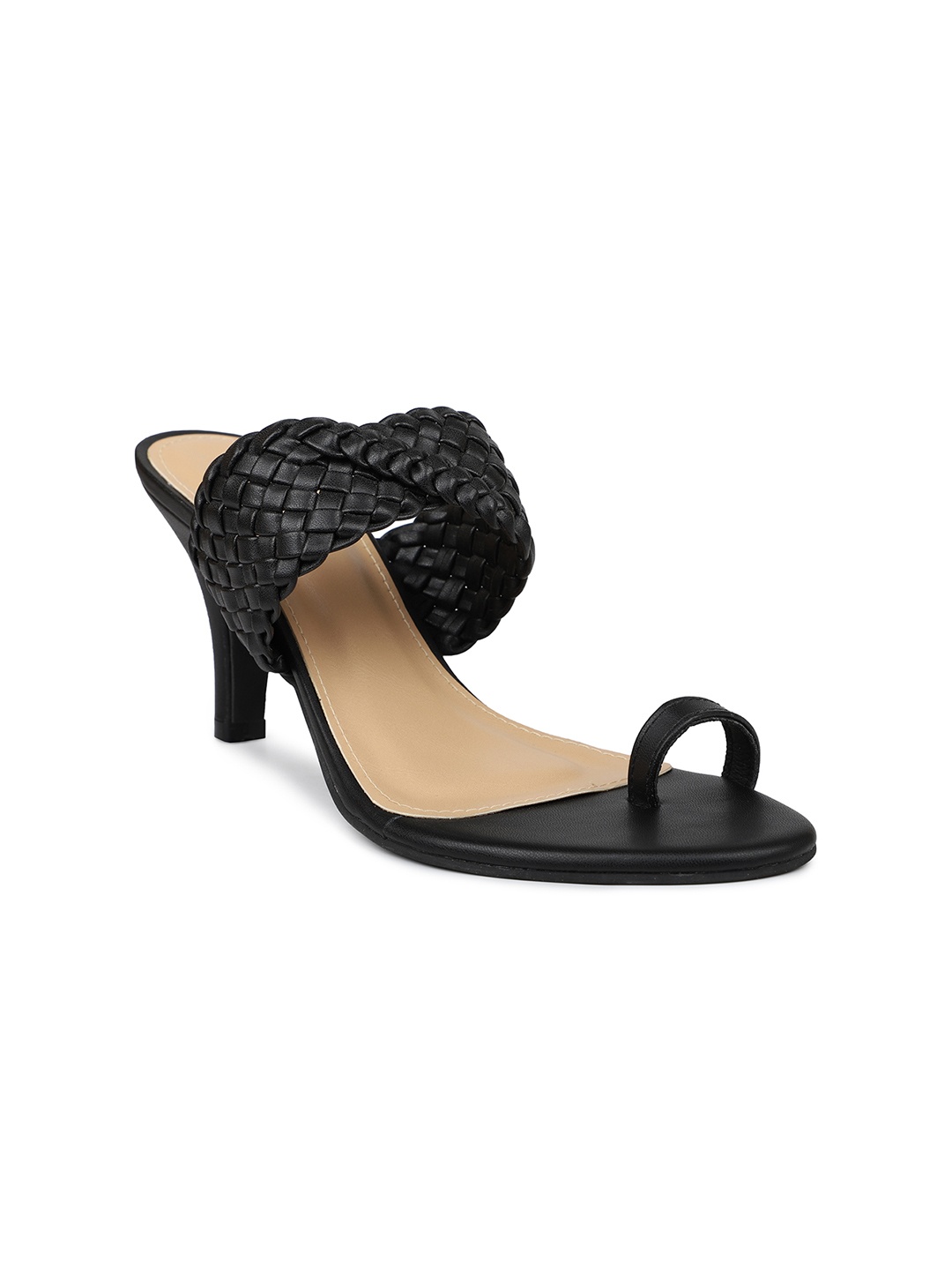 

Inc 5 Black Kitten Sandals