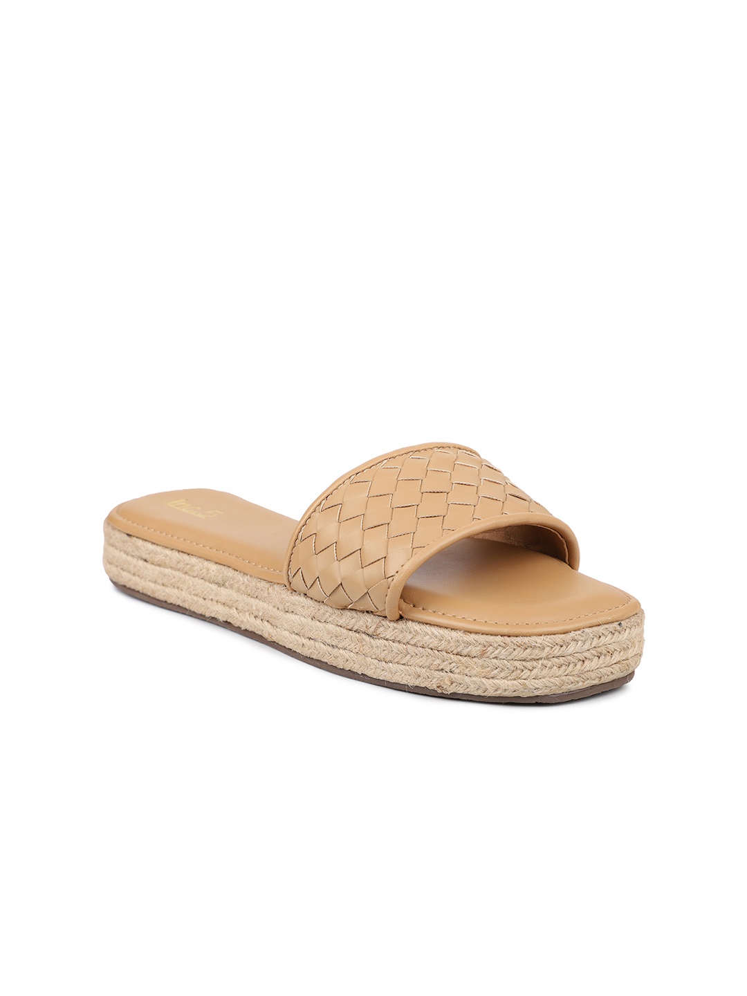 

Inc 5 Beige Flatform Sandals