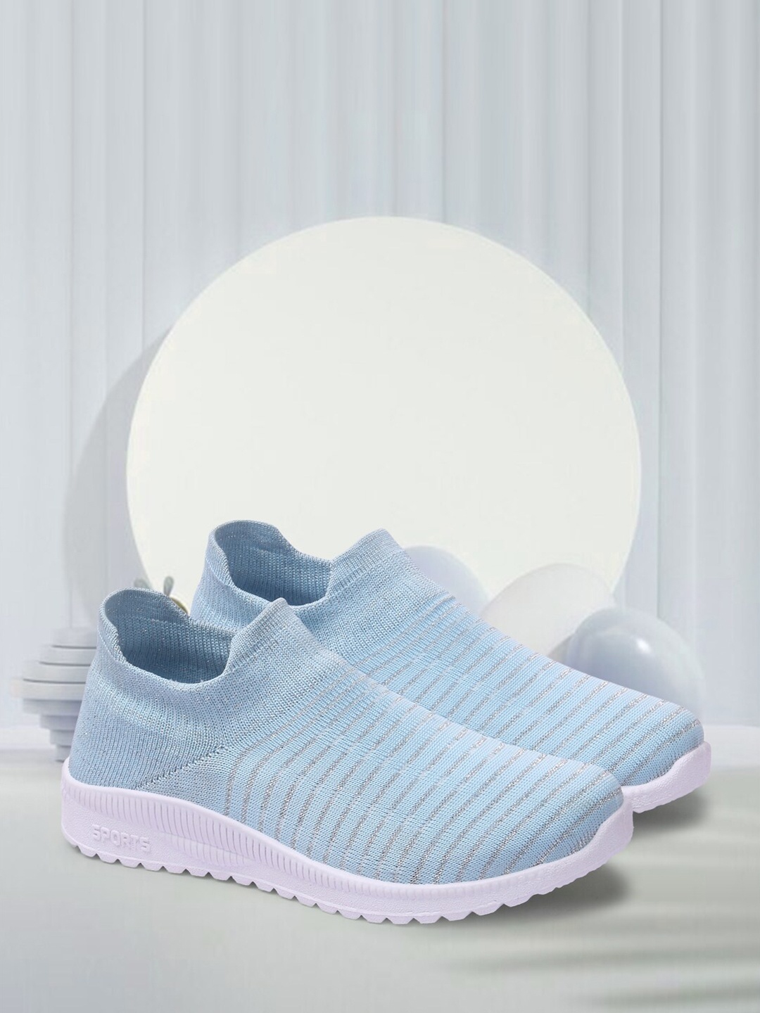 

Alishtezia Women Blue Walking Non-Marking Shoes