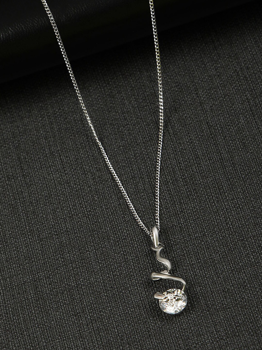 

AccessHer Silver-Toned & White Silver-Plated Chain with Pendant