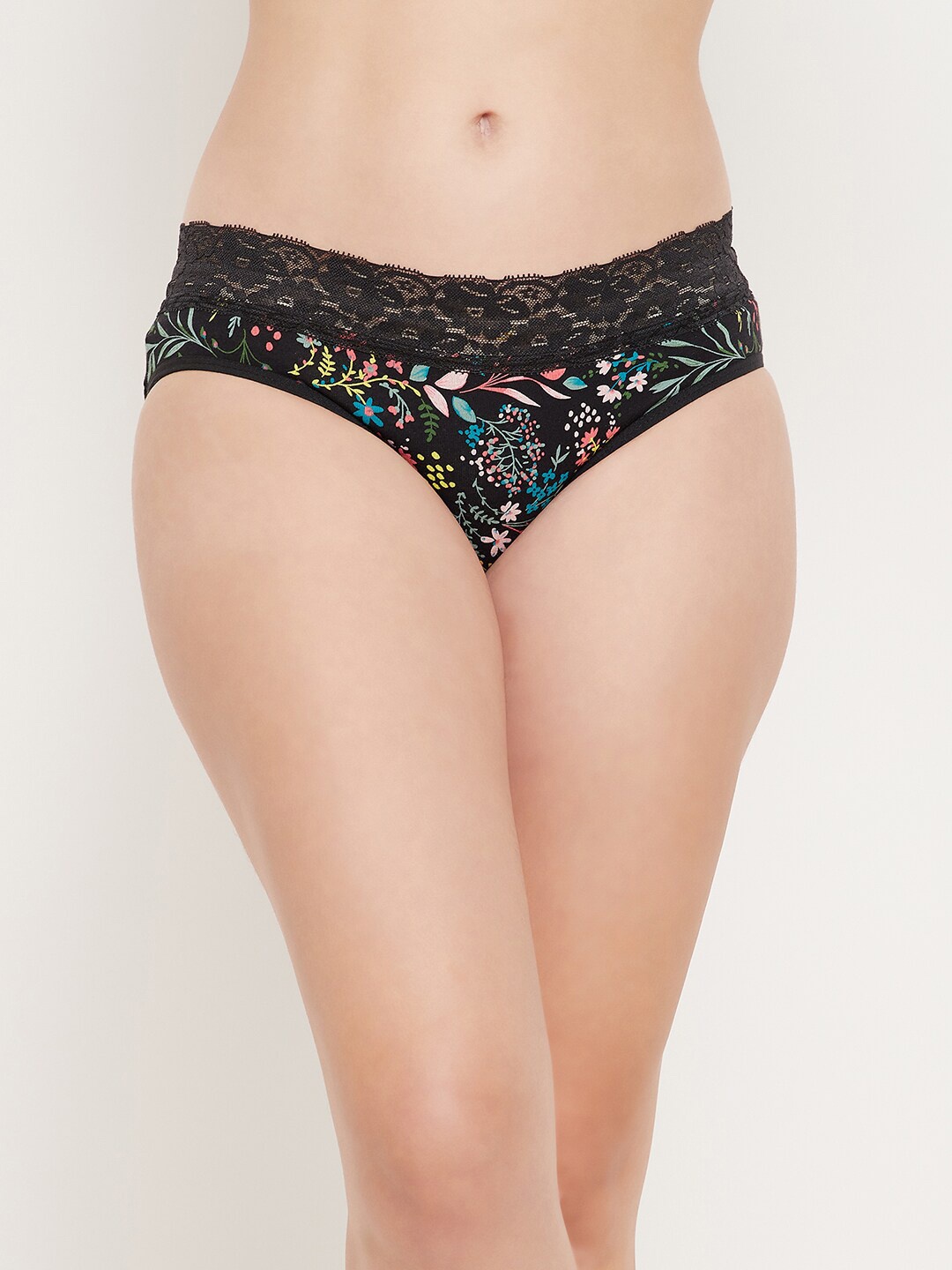 

Clovia Women Black & Green Printed Hipster Briefs with Lace Waist PN3278A133XL