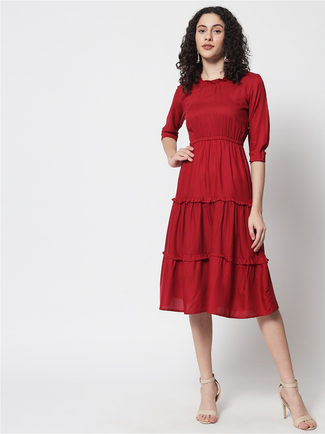 

Spera Women Maroon Solid Tiered Fit & Flare Midi Dress