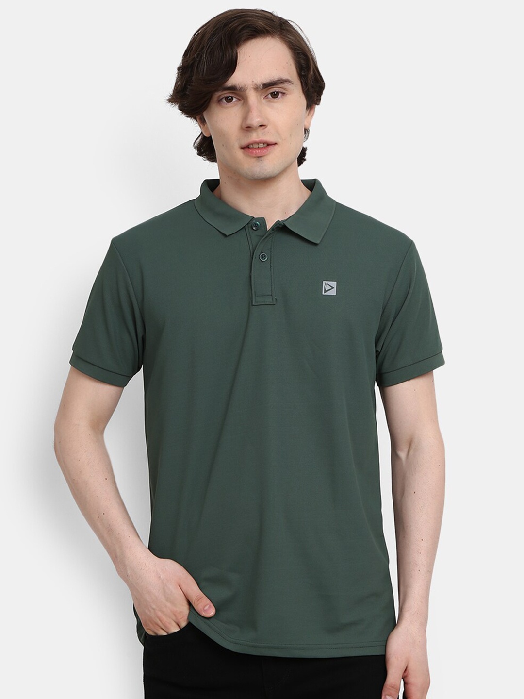 

V-Mart Men Green Polo Collar Cotton Slim Fit T-shirt